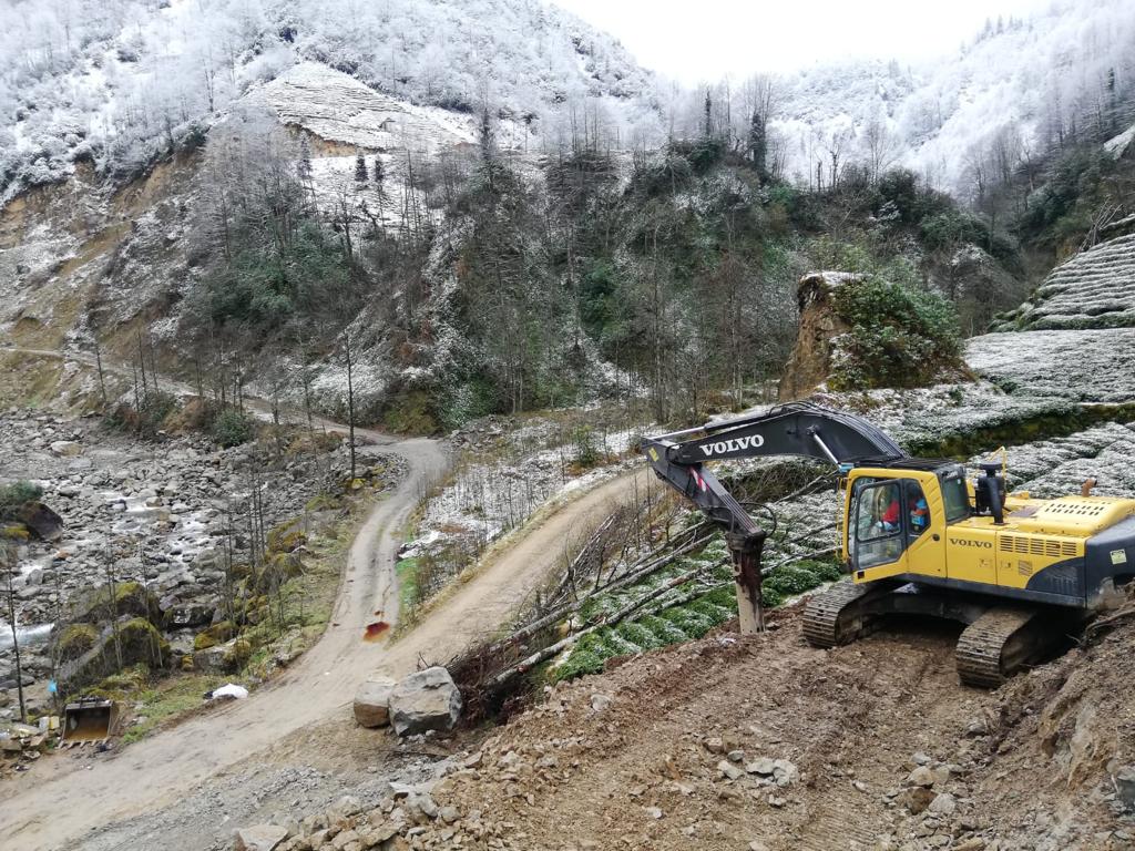 rize hafriyat, iş makinesi kiralama